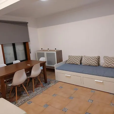 Atlantic House 2 *